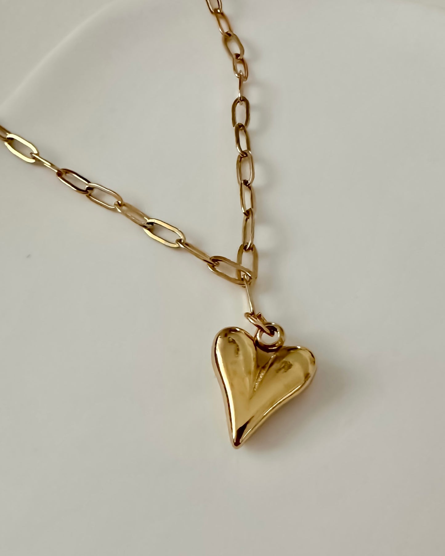 Collar eslabones con colgante de corazón con baño de oro 18k -BOMBOON