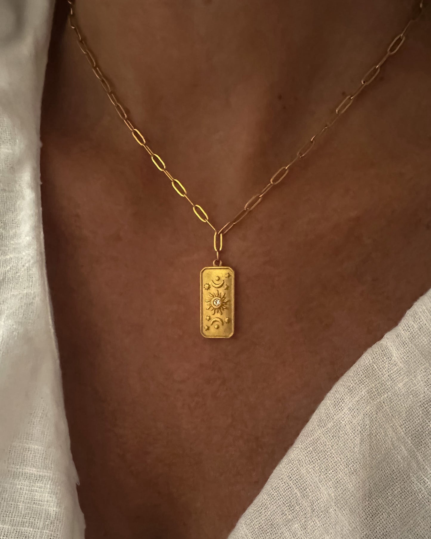 collar colgante tarot