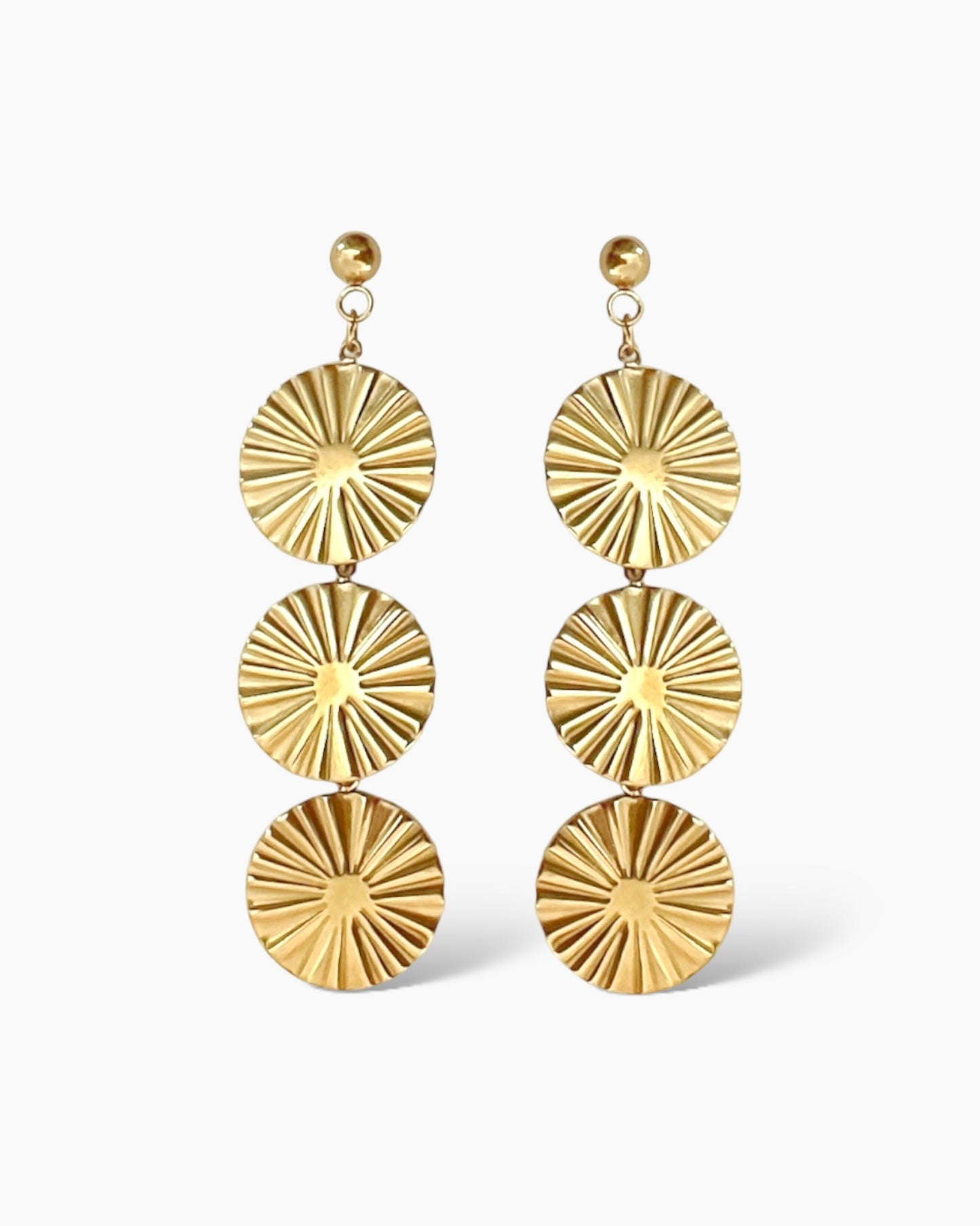 Pendientes largos círculos dorados textura en acero baño oro 18K Lagom