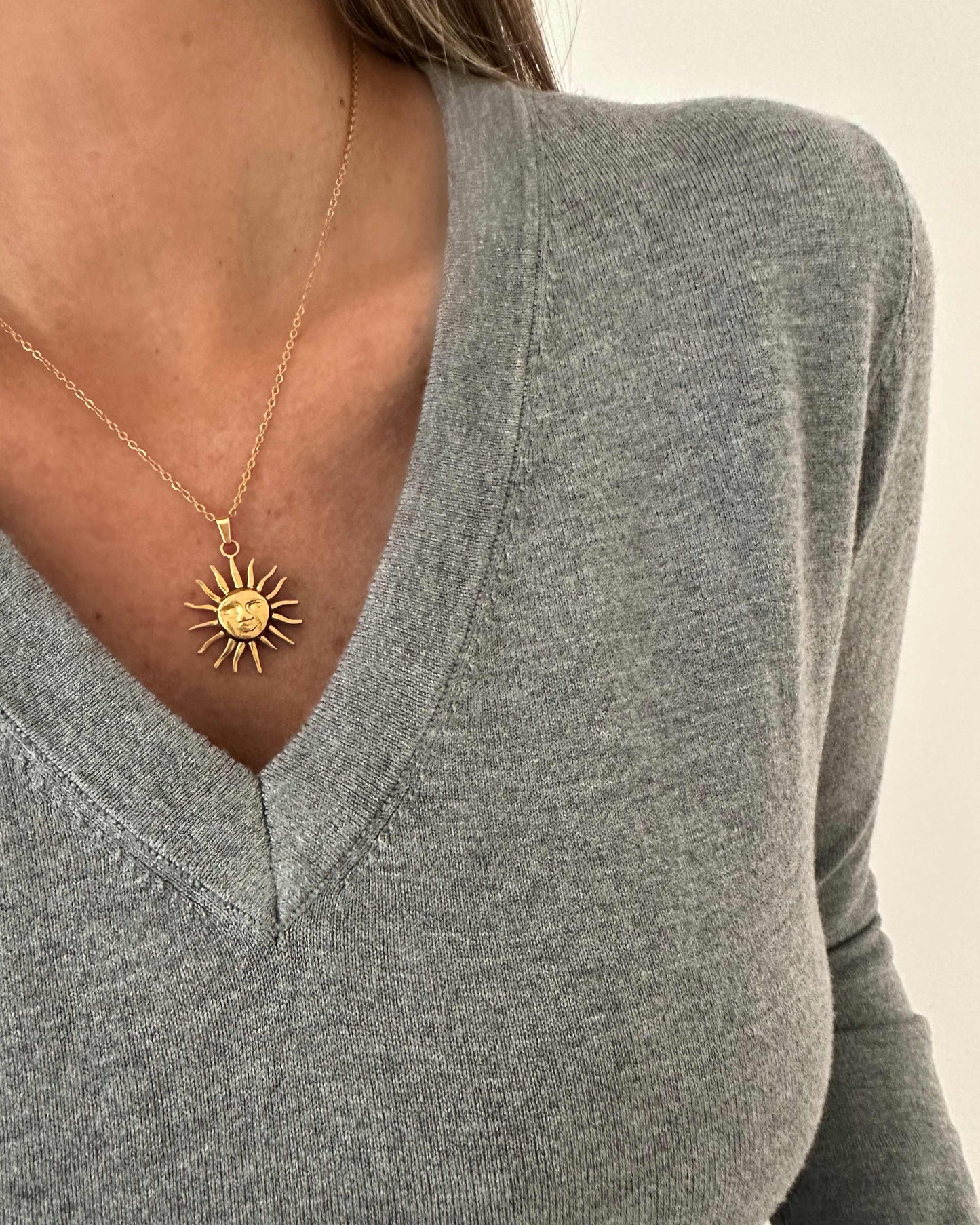 COLLAR ORO SOL