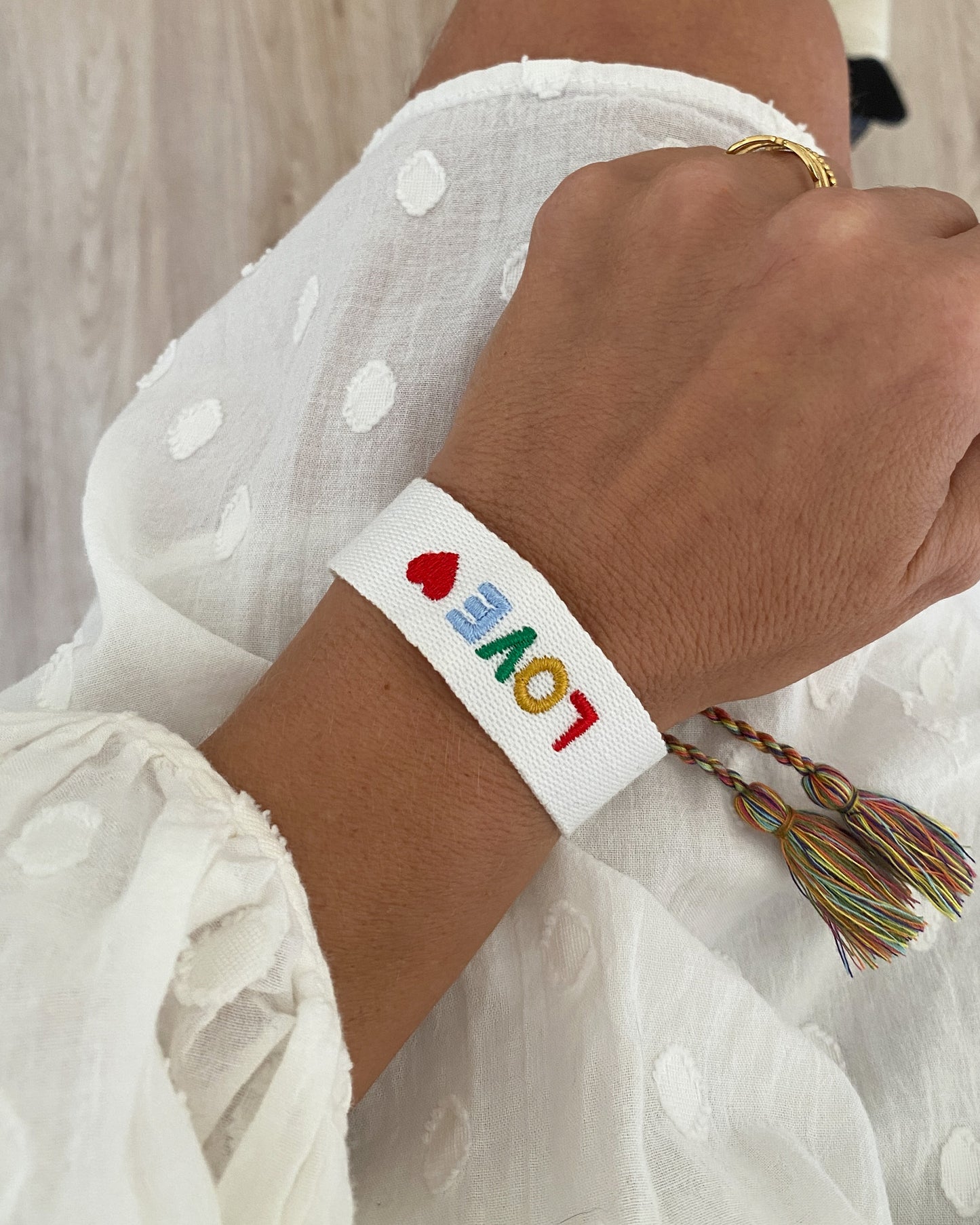 Pulsera Tejido Love Colores