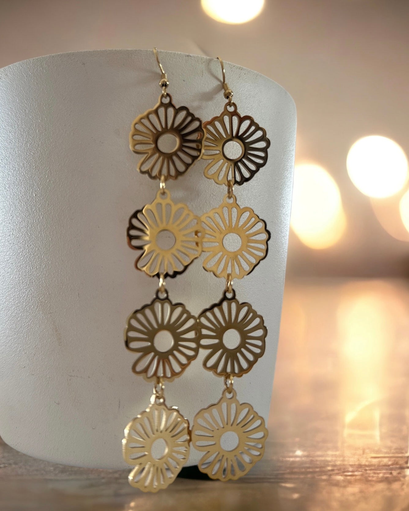 Pendientes Largos flores acero baño oro 18K Flor
