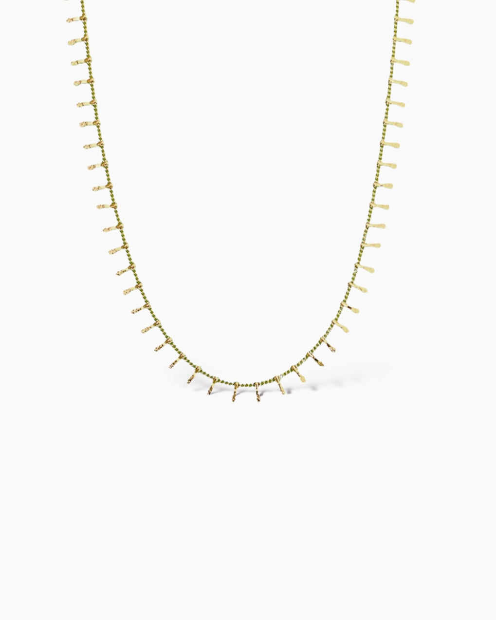 Collar corto con detalle plaquitas en acero baño oro 18K Priya