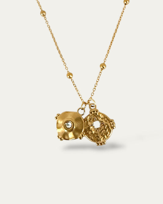 Collar con doble colgante estilo bohemio bañado en oro 18K MARTELLE