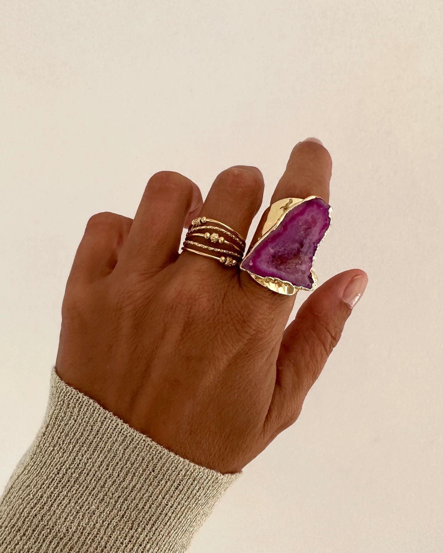 Anillo múltiple hilos detalle bolitas en acero baño oro 18K Bolitas